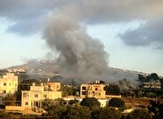 قصف إسرائيلي یستهدف مركبة في بنت جبيل جنوب لبنان