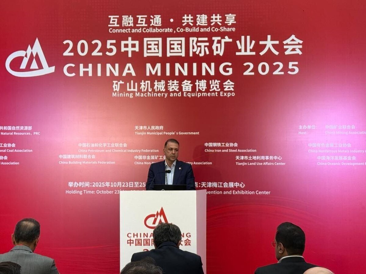 أبوابُ إيران مفتوحةٌ أمامَ عُمّالِ المناجم في العالم