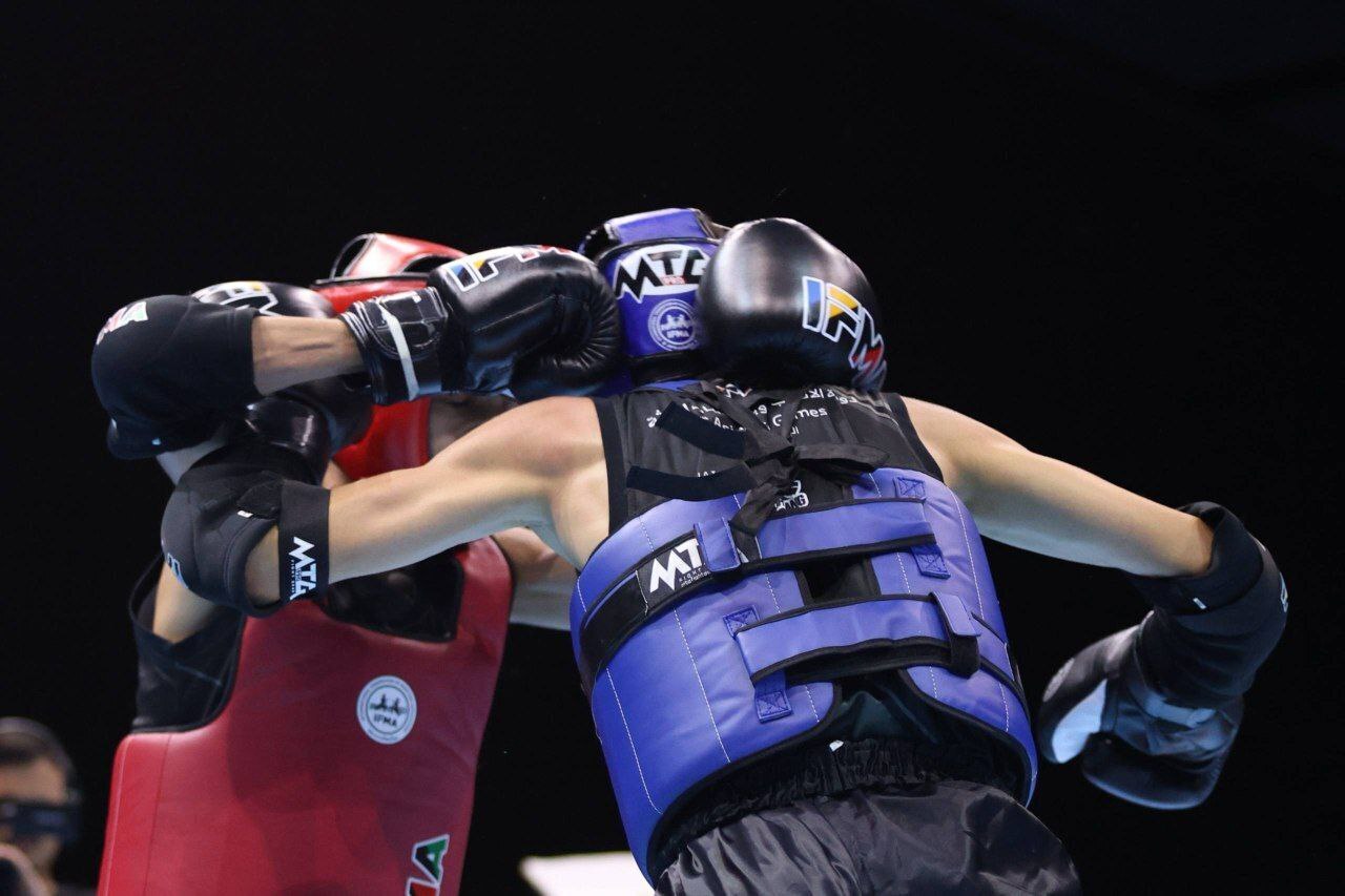 تأهّل منتخب إيران لكرة الصالات لفئة الشباب والمنتخب النسائي للكرة الطائرة إلى نصف النهائي / البرونزية لممثّل إيران في رمي القرص