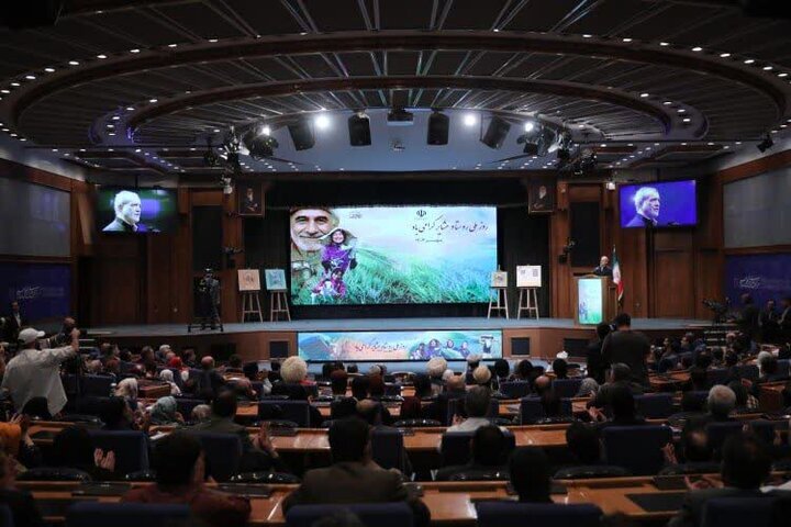 بزشكيان: بلدنا، بكل أذواقه وأعراقه المتنوعة، ملك لجميع الإيرانيين