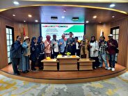 کاتب إيران يترشح لجائزة البريكس