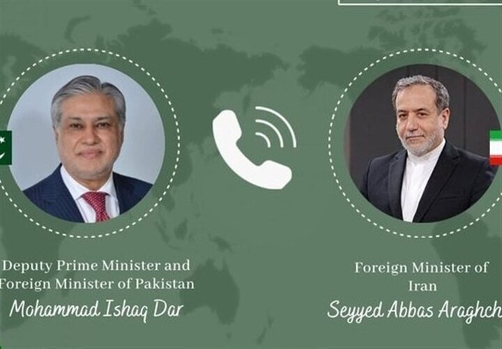 عراقتشي يتباحث هاتفيا مع نظيره الباكستاني