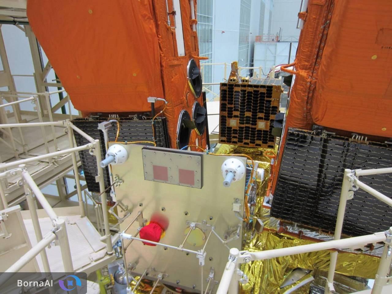 تيتر: دمج قمرَي