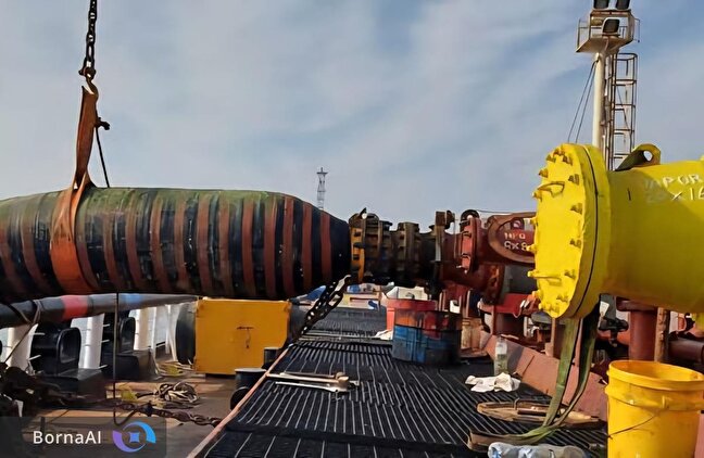 إيران تنضم إلى الدول القليلة التي تمتلك تقنية تصنيع الخرطوم العائم 16 بوصة