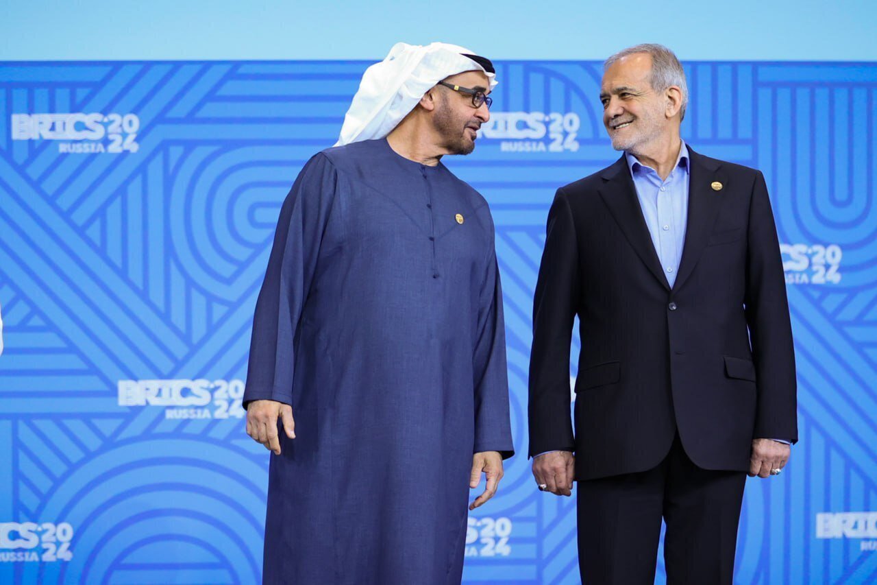 نعتقد أنه في ظل التعاون والاستقرار والسلام وبدون تدخل الأجانب يمكننا بناء المنطقة