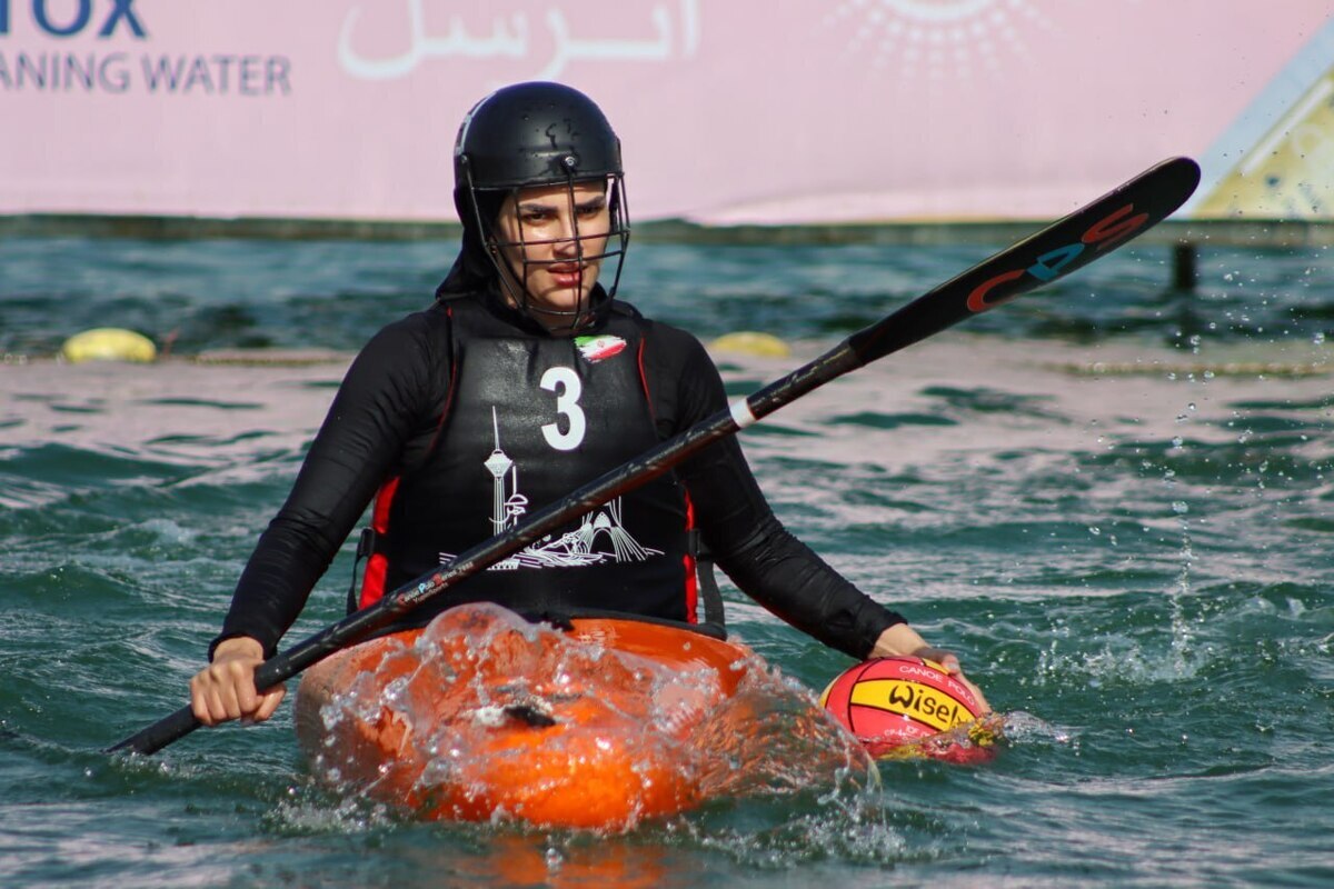 لاعبات منتخب إيران في الكانو بول للسيدات: نحن في أصعب مجموعة في الألعاب العالمية. لاعبات منتخب إيران في الكانو بول للسيدات: نحن في أصعب مجموعة في الألعاب العالمية.