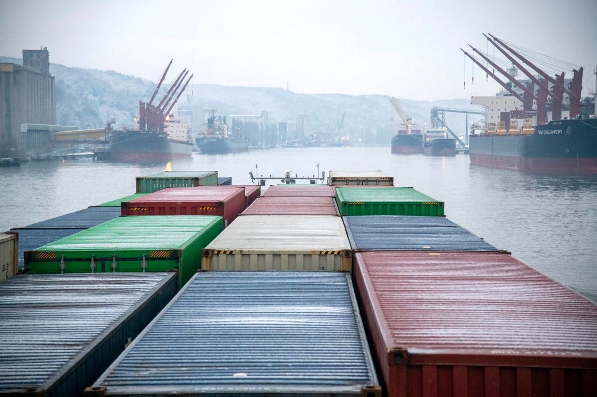 توسيع الحصة السوقية للسلع الإيرانية في الدول المستهدفة للتصدير توسيع الحصة السوقية للسلع الإيرانية في الدول المستهدفة للتصدير