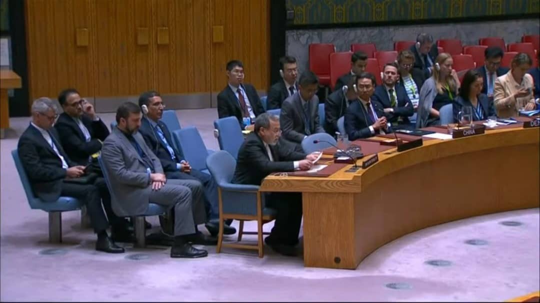 عراقتشي: فرض العقوبات يعني أن التعاون بين إيران ووكالة الطاقة الذرية سينتهي عراقتشي: فرض العقوبات يعني أن التعاون بين إيران ووكالة الطاقة الذرية سينتهي