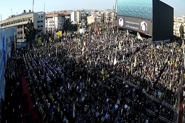 مراسم إحياء ذكرى استشهاد السيد حسن نصر الله ستقام في كافة انحاء إيران مراسم إحياء ذكرى استشهاد السيد حسن نصر الله ستقام في كافة انحاء إيران