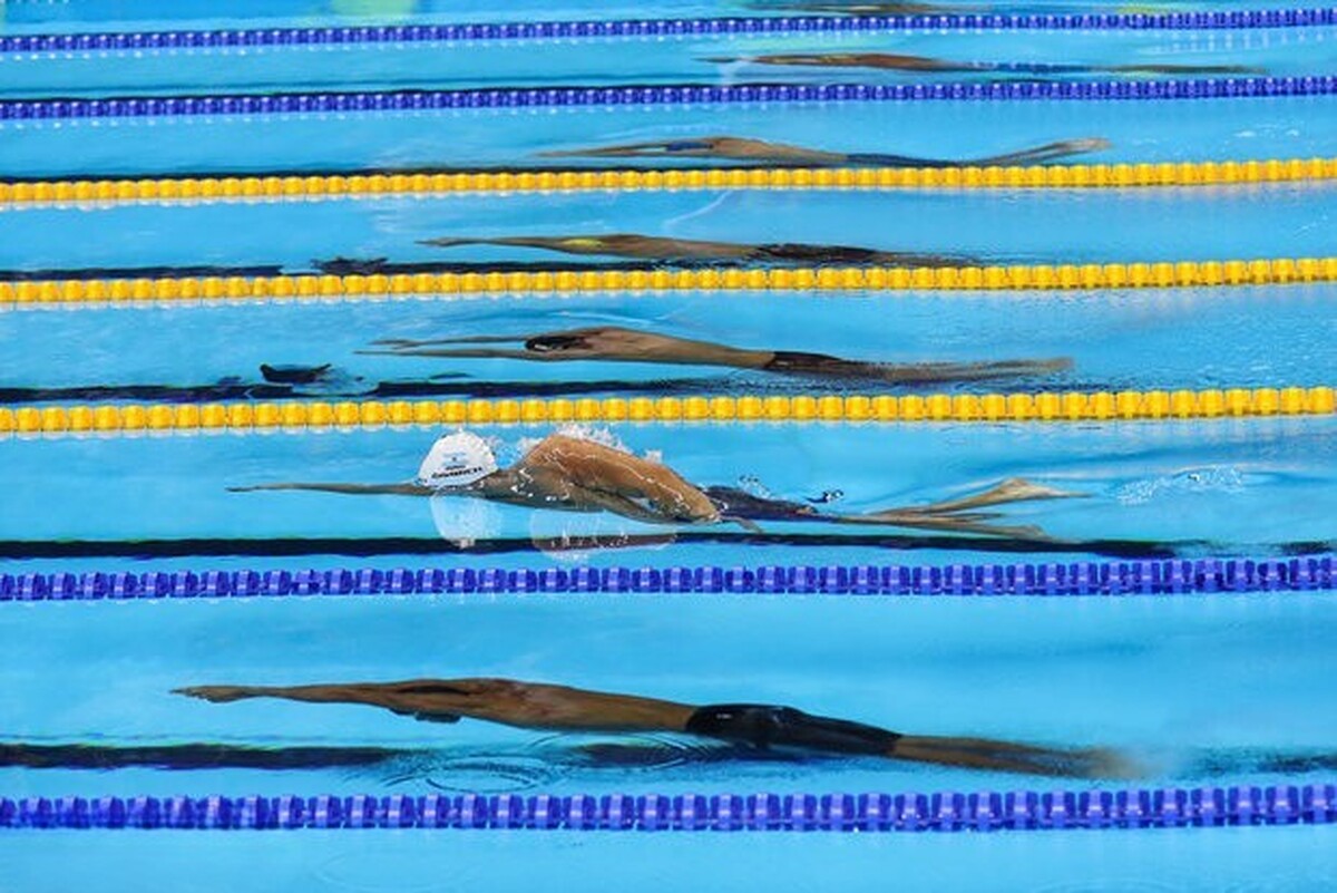 Iranian swimmer breaks national record at Asian Championships