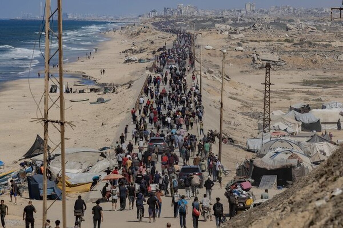 Over half a million Palestinians return to Gaza City amid massive destruction