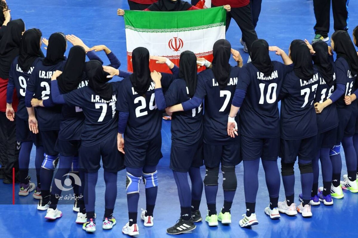 Iran Sports Minister Hails Youth Handball Team: Clear Sign of Team Sport Capability Among Iran's Daughters