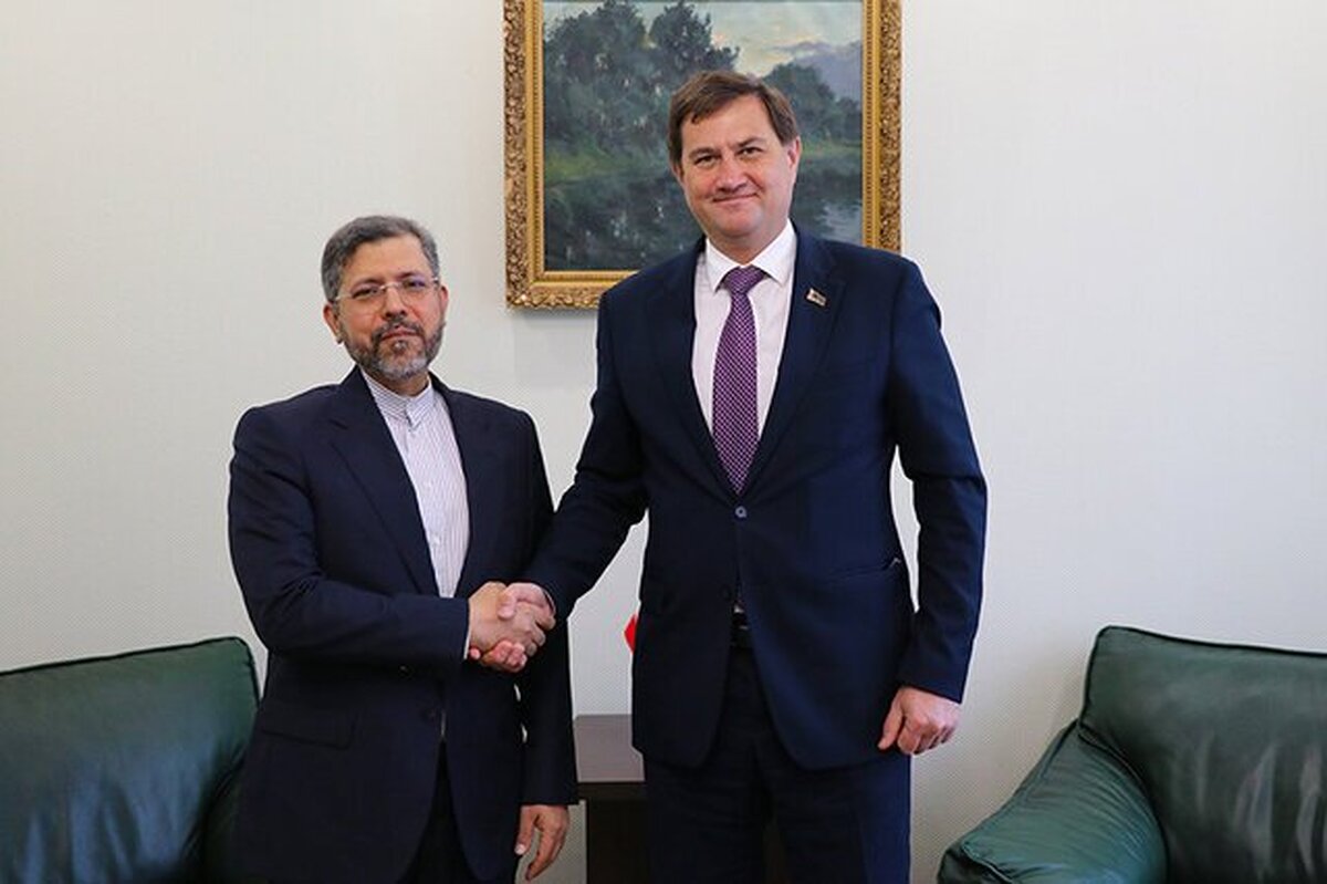 Iran's Deputy FM Khatibzadeh and Belarus Foreign Minister Discuss Strengthening Bilateral Relations