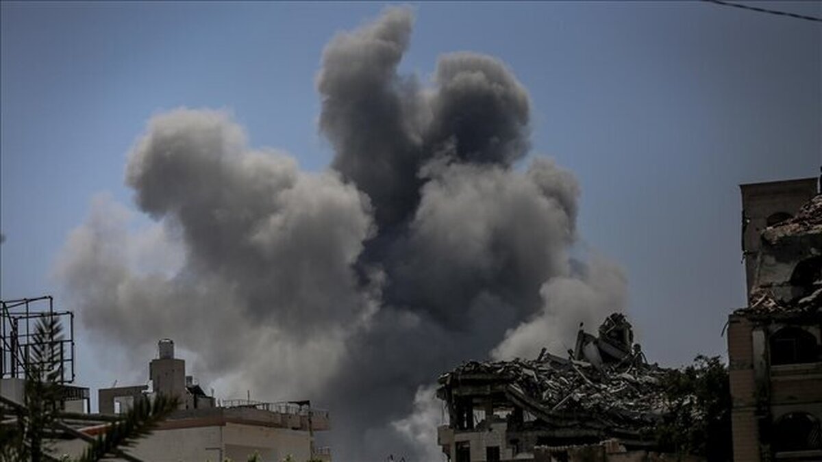 Israeli strikes on Gaza continue despite reported ceasefire