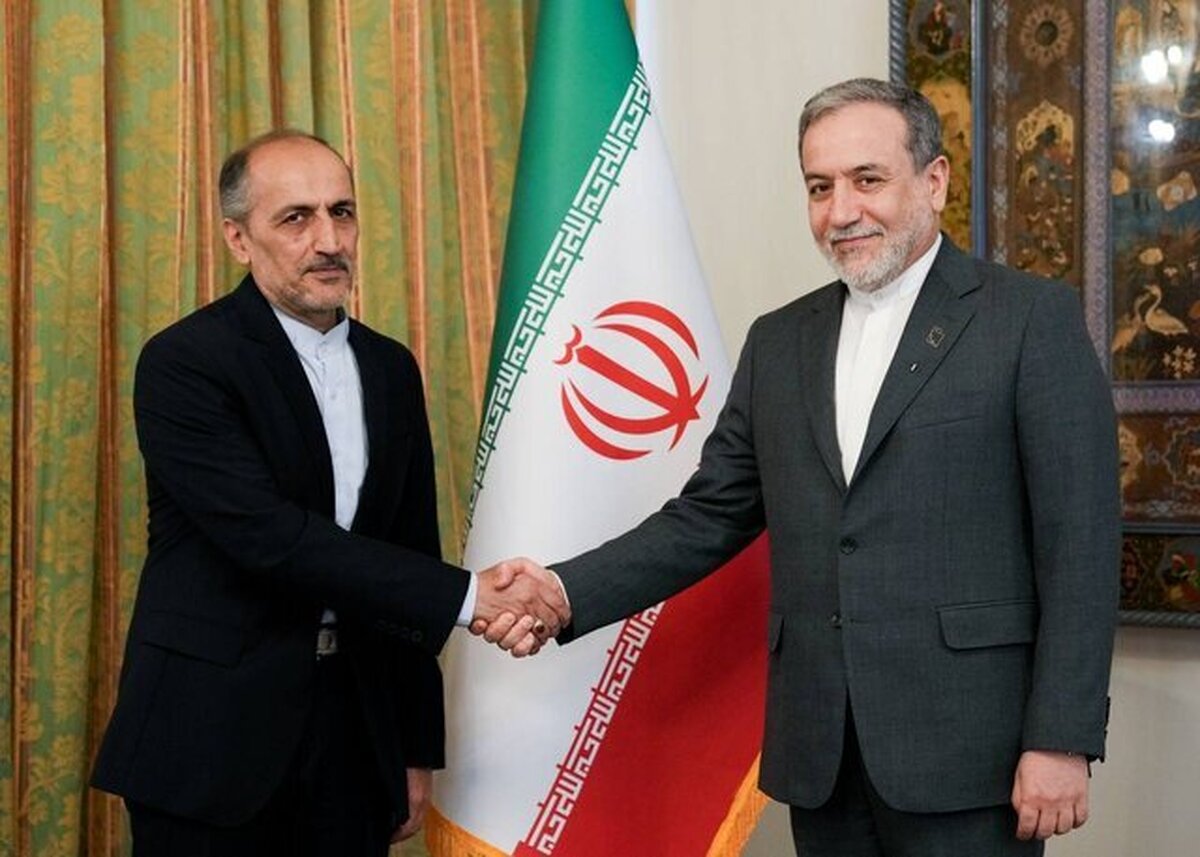 Araghchi Emphasizes Necessity of Strengthening Ties with India