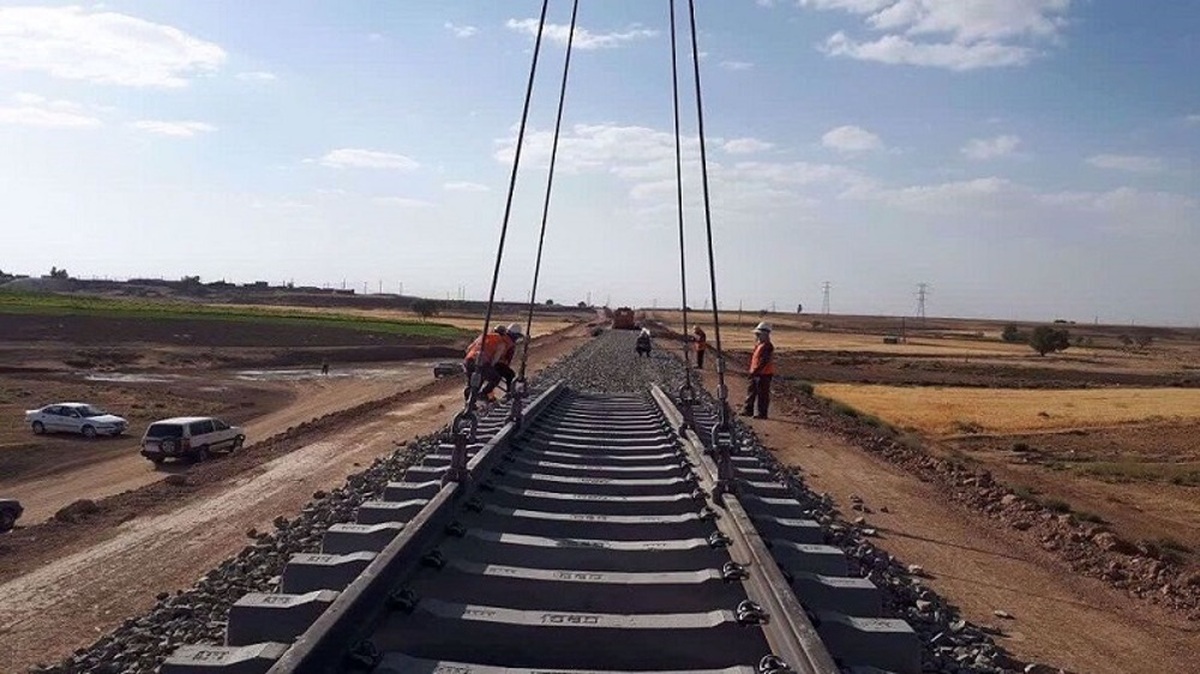 Iranian railway to create new rail corridor between China and Europe