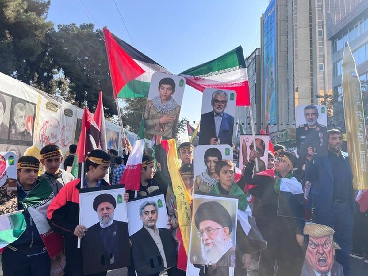 Iranians mark National Day of Fight against Global Arrogance