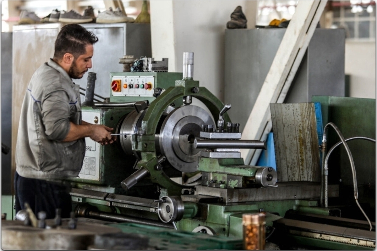 Targeted Support for SMEs: A Missing Pillar in Iran’s Sanctioned Economy