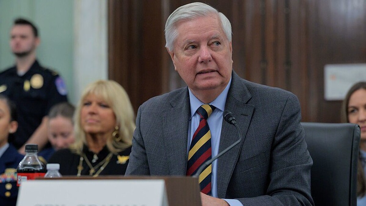 US senator: Ukrainian request for nukes and NATO membership ‘will not fly’