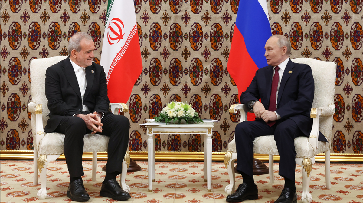 Iran, Russia stress implementation of strategic partnership pact