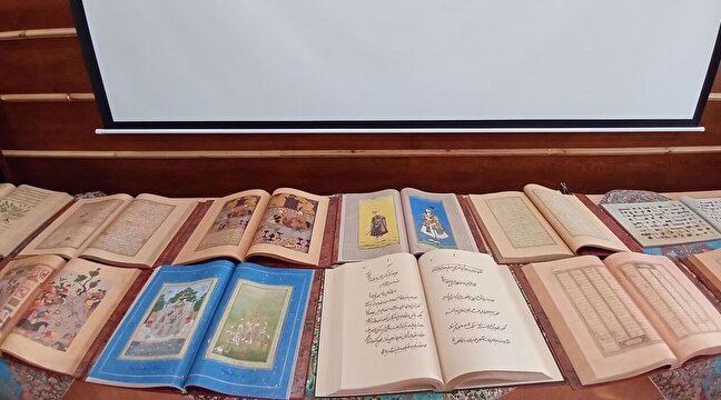 Ten million Persian manuscripts donated from India to Islamic science institute in Iran