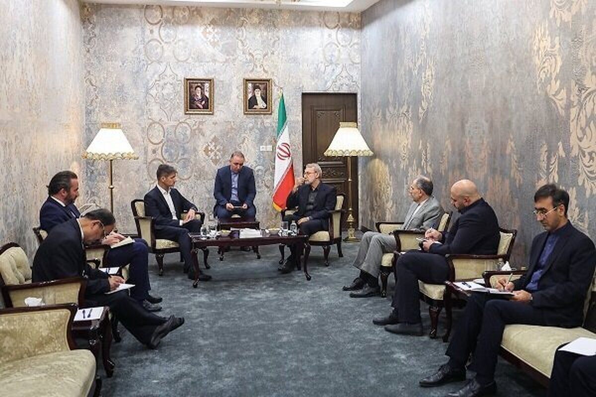 Larijani receives Swiss national security adviser for talks