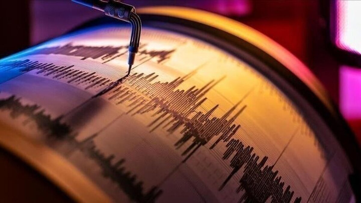 5.4 magnitude earthquake jolts Iran