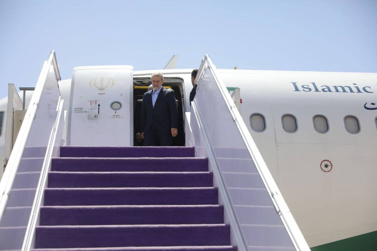 Larijani Arrives in Riyadh for High-Level Talks