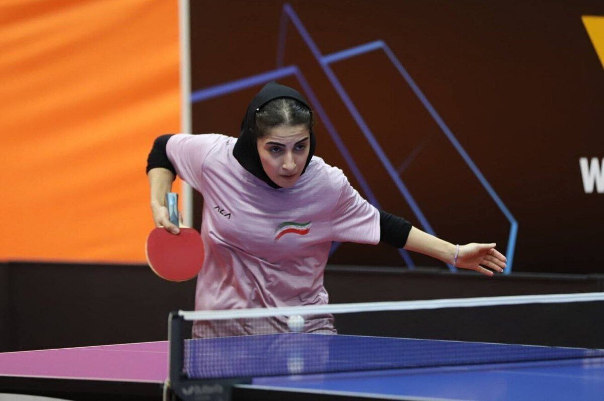 Iranian Table Tennis Player Makes History With First-Ever Women’s Feeder Medal