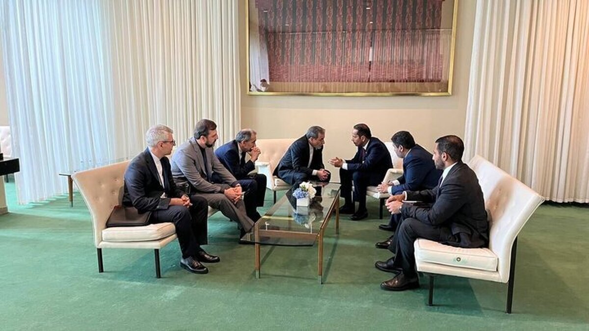 Iran, Qatar FMS hold meeting in New York