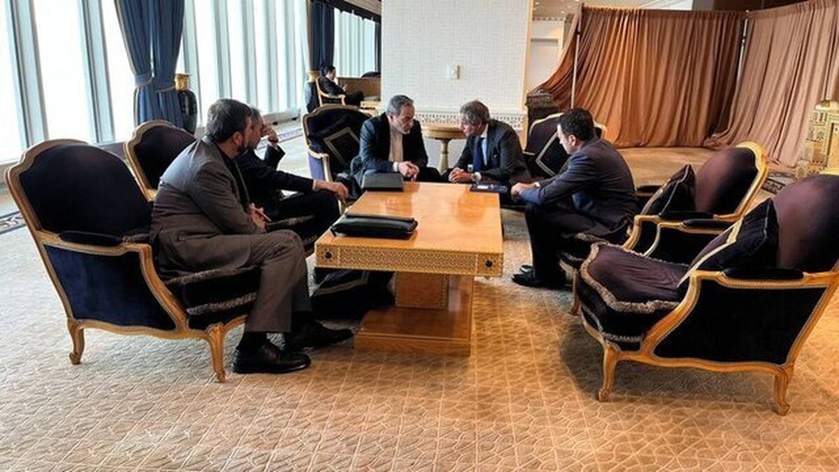 Araghchi holds second meeting with IAEA chief in New York