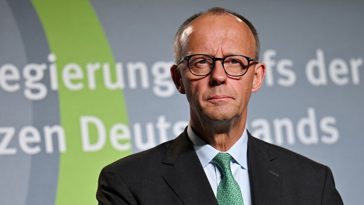 Two thirds of Germans dissatisfied with German Chancellor