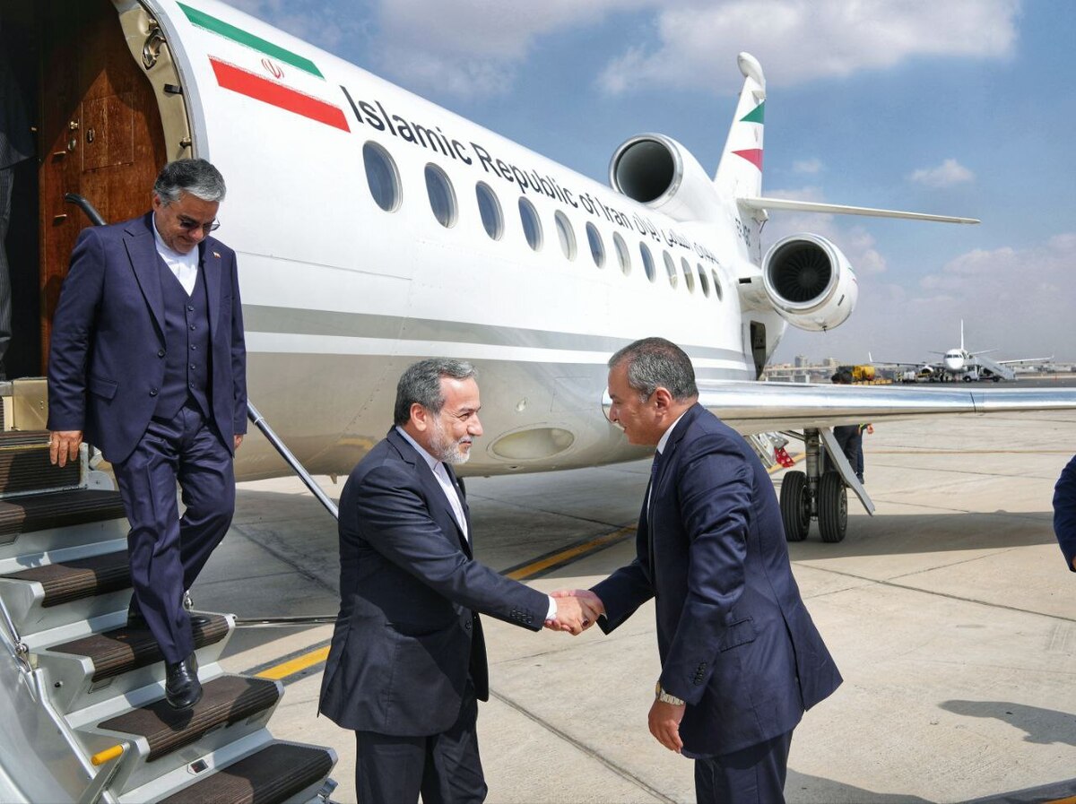 Iran’s Foreign Minister Araghchi Arrives in Cairo for High-Level Talks