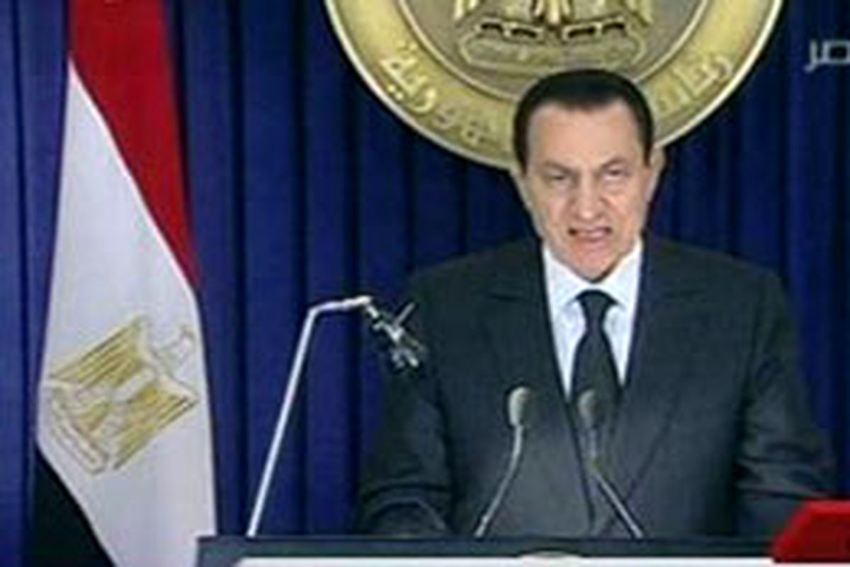 افشای آمادگی مبارک برای سرکوب مردم