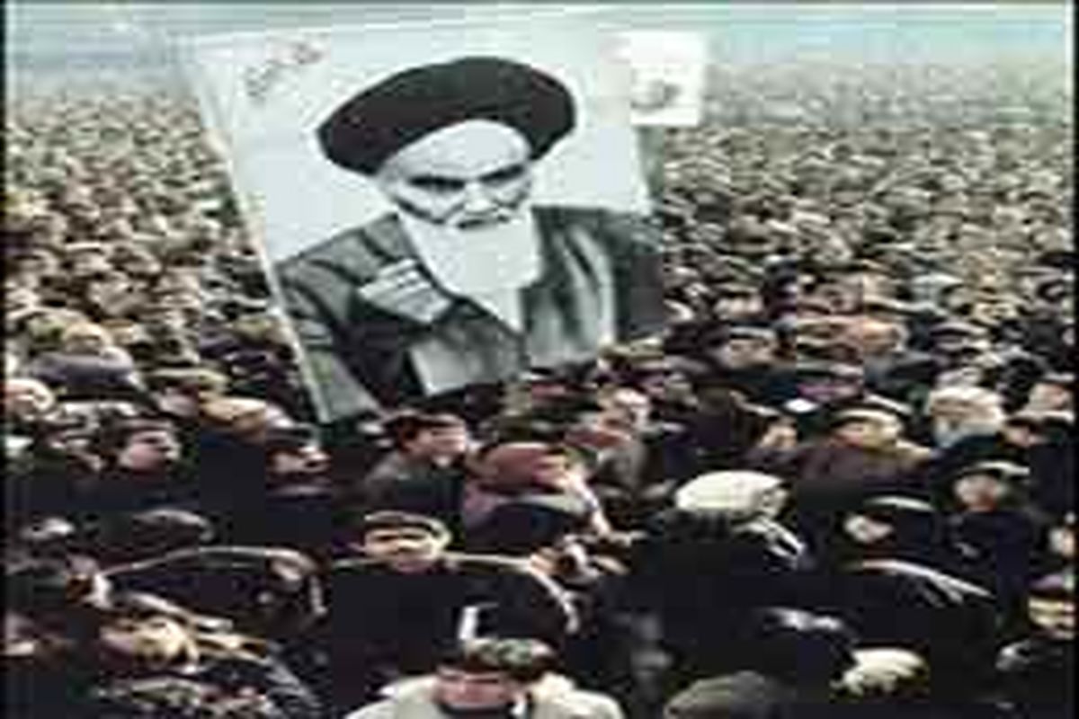 انقلاب اسلامی منشأ قدرت را بر مهرورزی قرار داده‌است