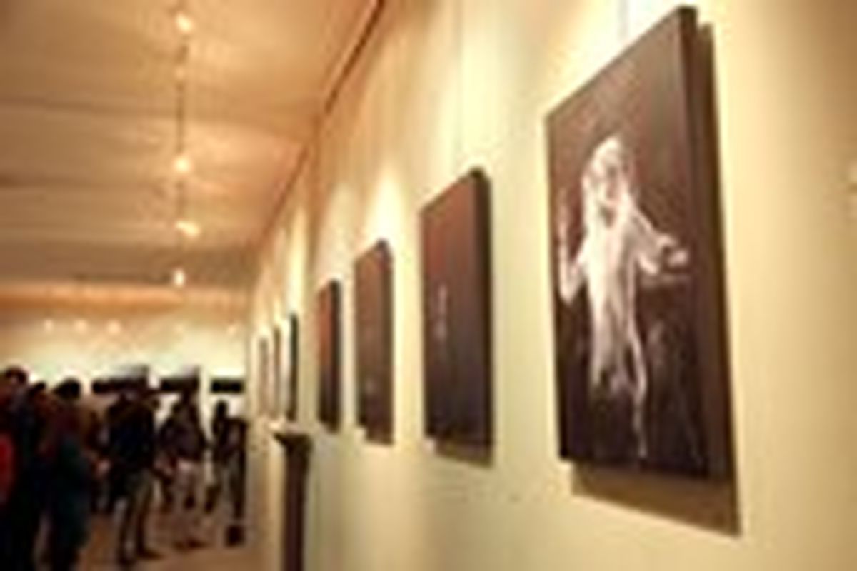 برگزاری نمایشگاه عکس بیست و چهارمین جشنواره تئاتر هرمزگان در بستک