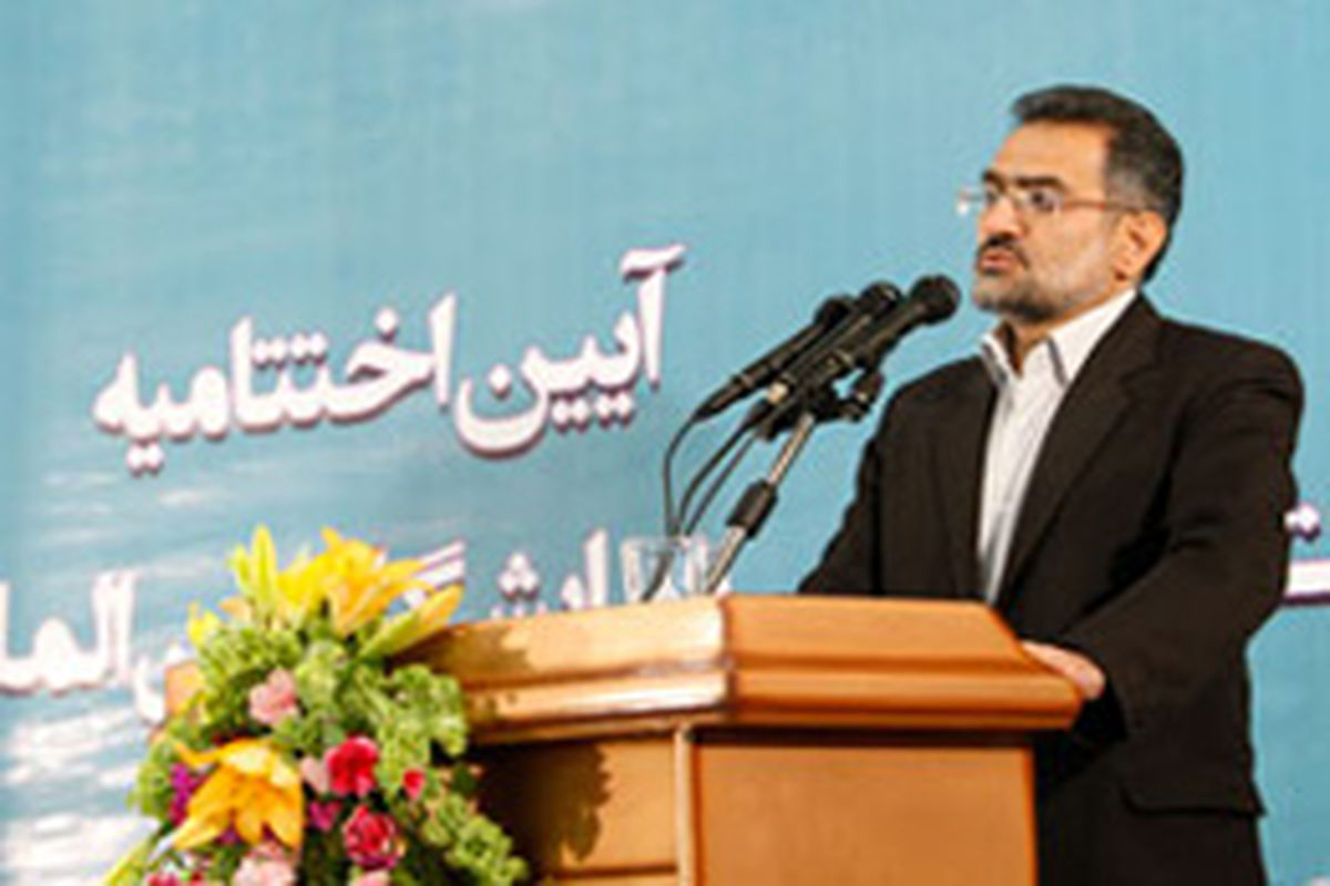 نمایشگاه کتاب به ارتقای سطح دانش کشور کمک می‌کند