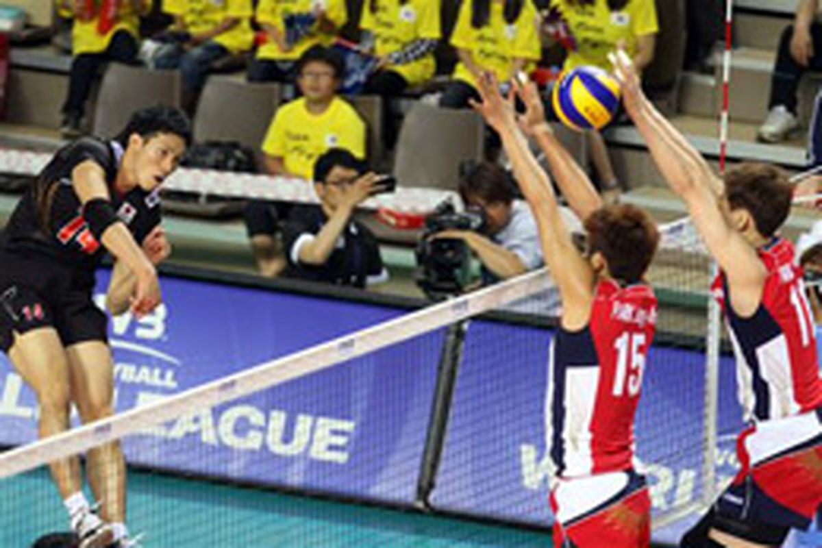 دومین شکست پیاپی ژاپن در جدال چشم بادامی‌ها/ کره جنوبی صدرنشین گروه سوم شد