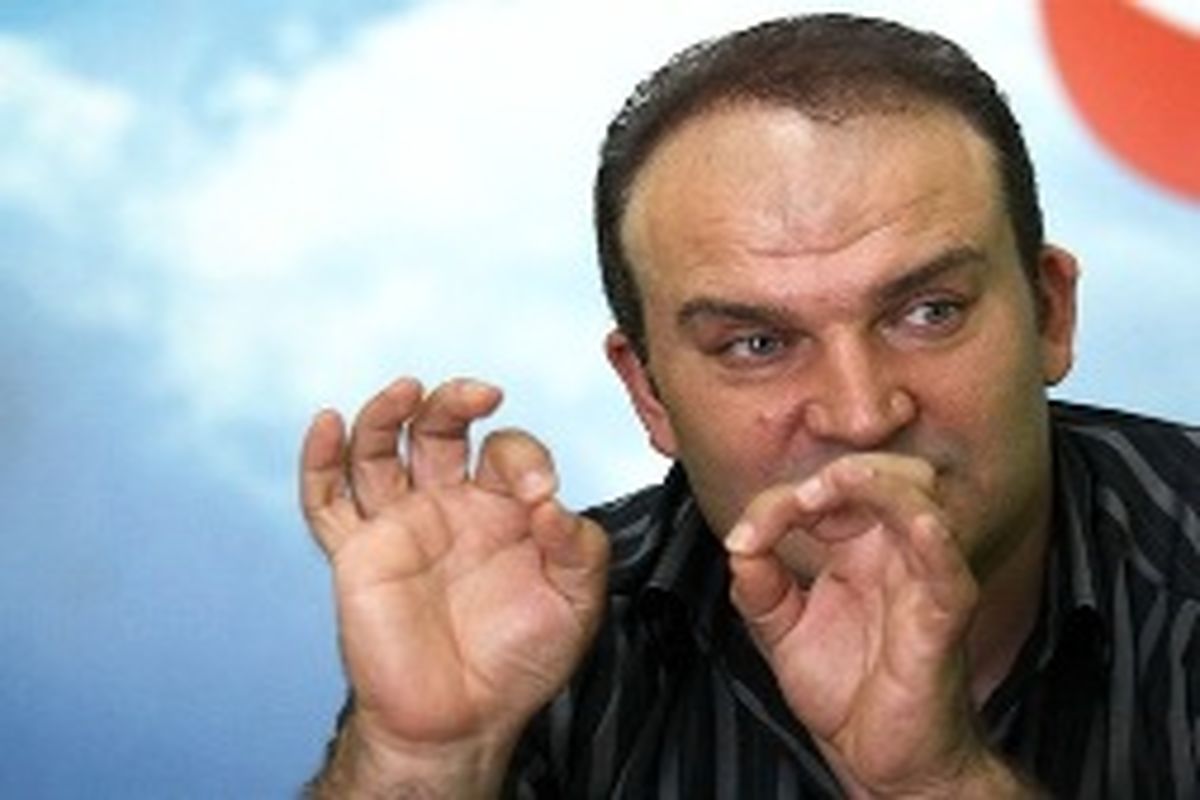 خودم هم نمی‌دانم چه بلایی سر اردلان می‌آید / در این قصه چوب عشق را خوردم