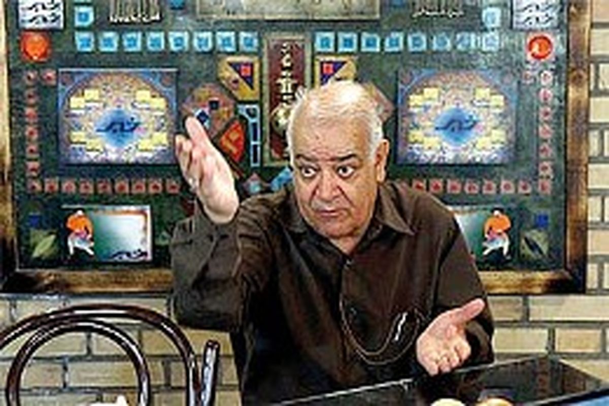 حضور بانوان در استادیوم، تماشاگران را مقید به رعایت ادب می‌کند