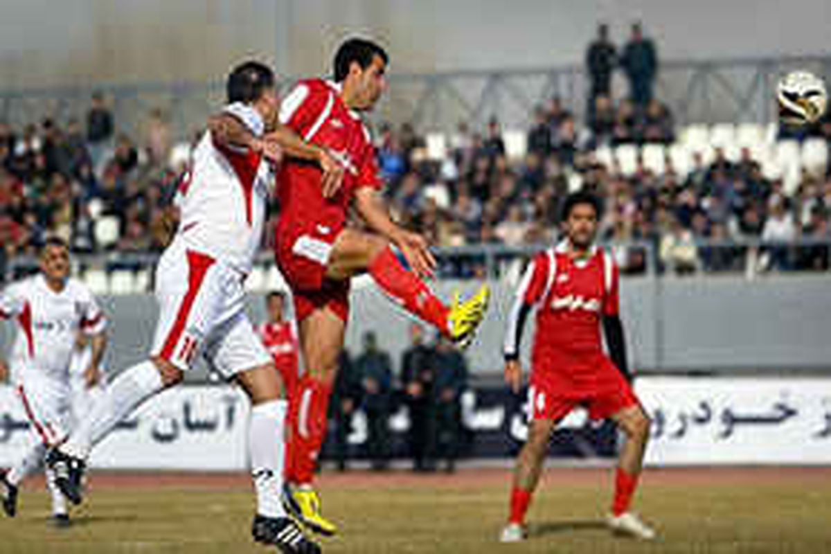 تیم فوتبال پیشکسوتان کرمانشاه از منتخب جام جهانی ۹۸ شکست خورد