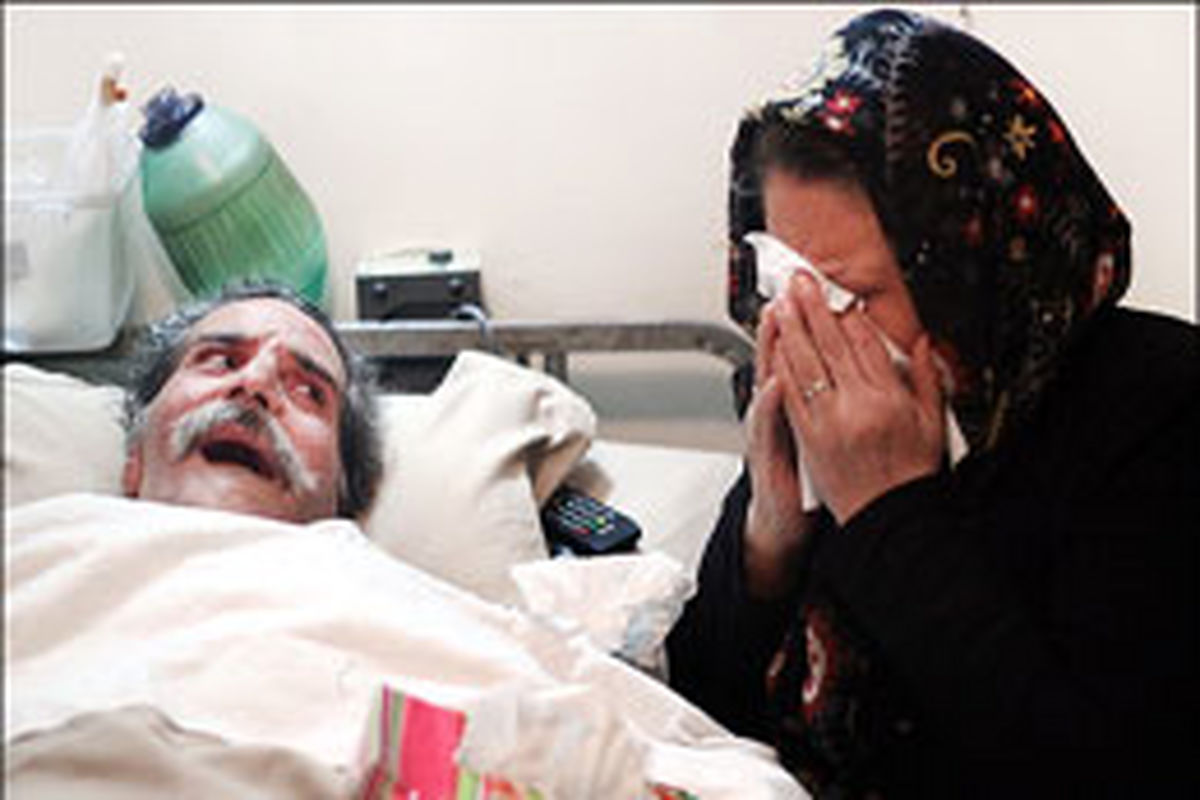 تسلیت خانه هنرمندان و مرکز هنرهای تجسمی برای درگذشت پرتوی