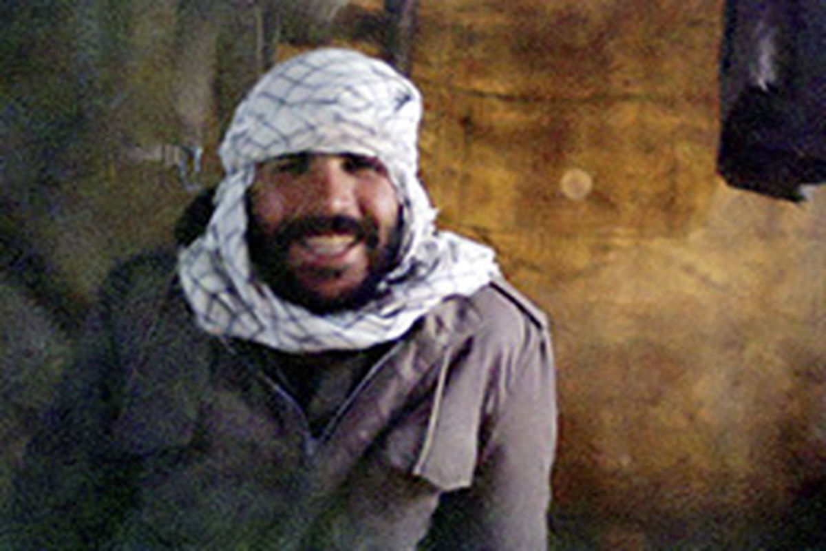 تجلیل از مداح شهید در ویژه برنامه پرده عشاق