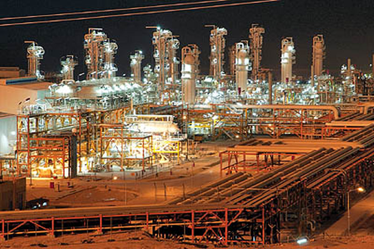پالایشگاه نفت بندر عباس پیشرفت چشم گیری در عرصه تولید خواهد داشت