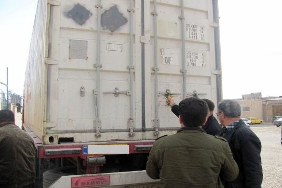 کشف هفت میلیون و ۴۸۵ هزار انواع مواد محترقه