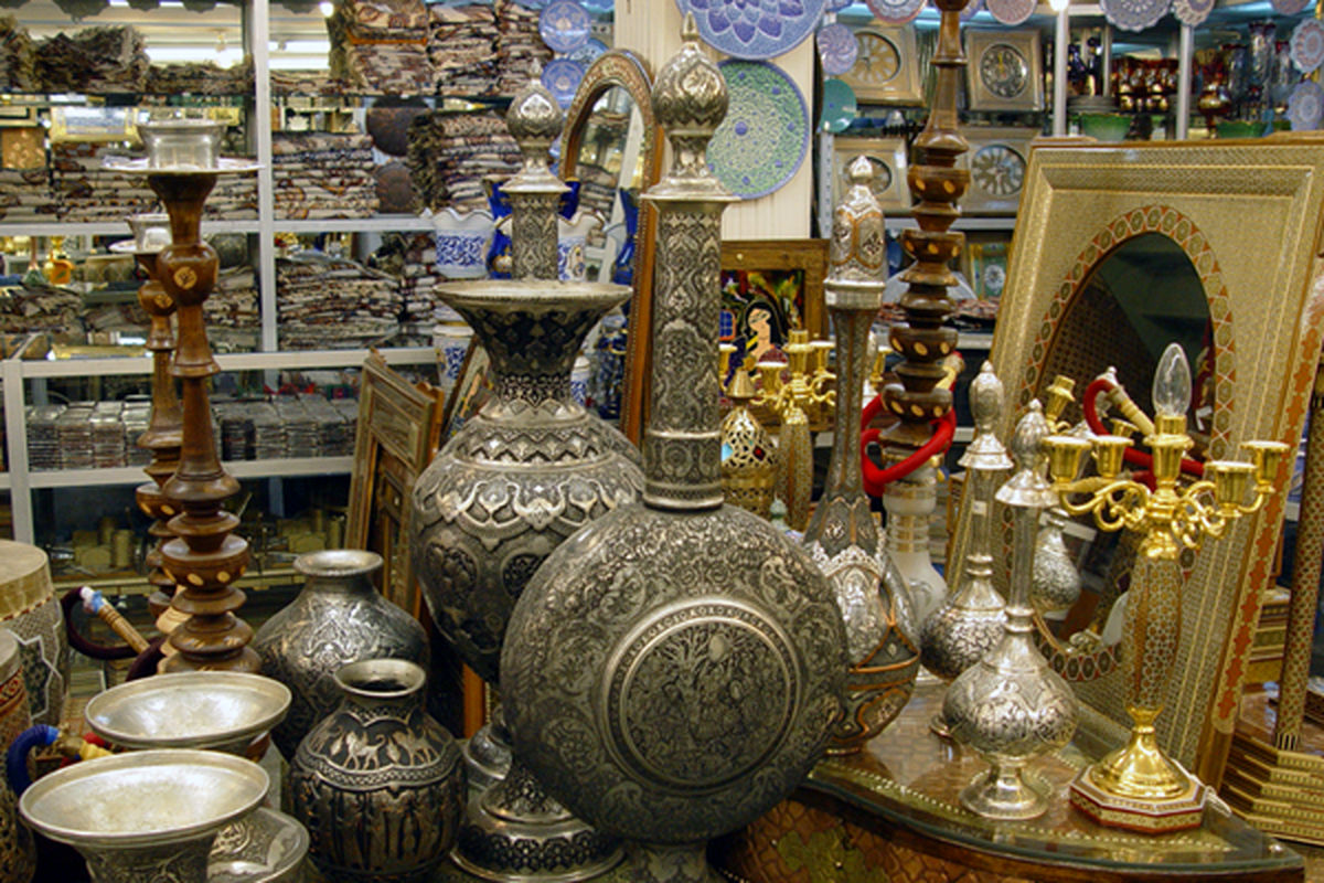 فارس جاذبه های گردشگری و صنایع دستی خود را در قشم به رخ می کشد