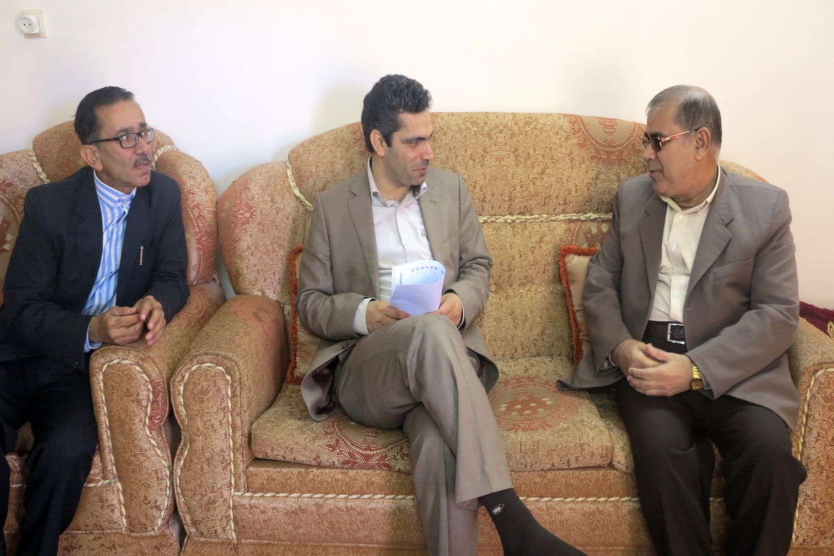 رئیس دانشگاه پیام نور استان هرمزگان با محقق و پژوهشگر فرهنگ و تاریخ هرمزگان دیدار کرد