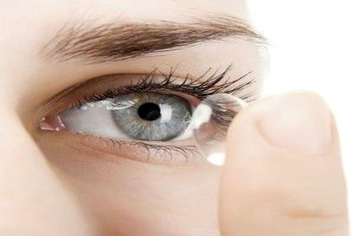 لنز چشم را از مراکز آرایشی نخرید