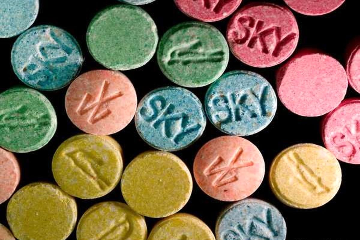 کشف بیش از ۱۵ هزار قرص و آمپول اعتیادآور