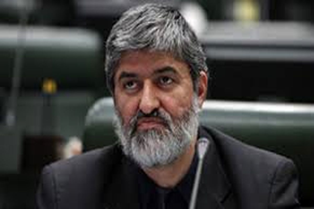 هنوز به طور رسمی صلاحیتم را ابلاغ نکردند